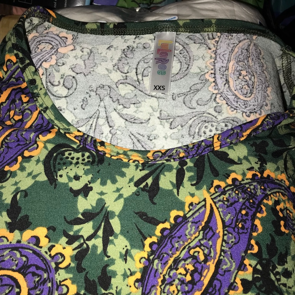 LuLaRoe shirt